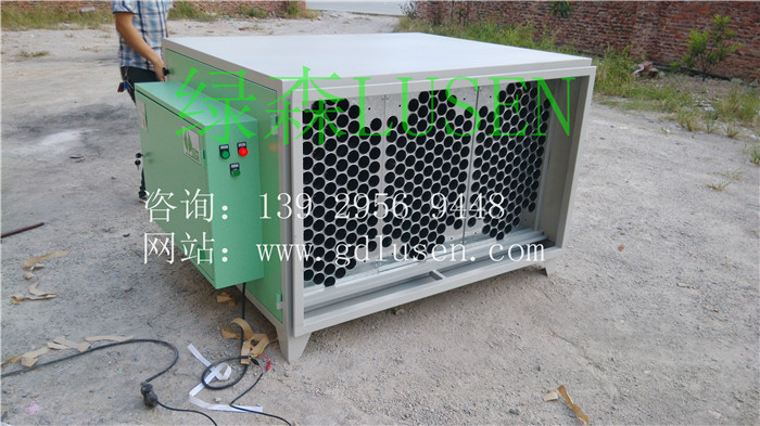 油水分离器